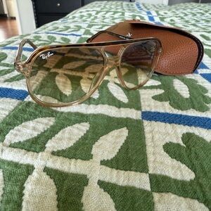 Ray-Ban Gold Sunglasses with Brown Case